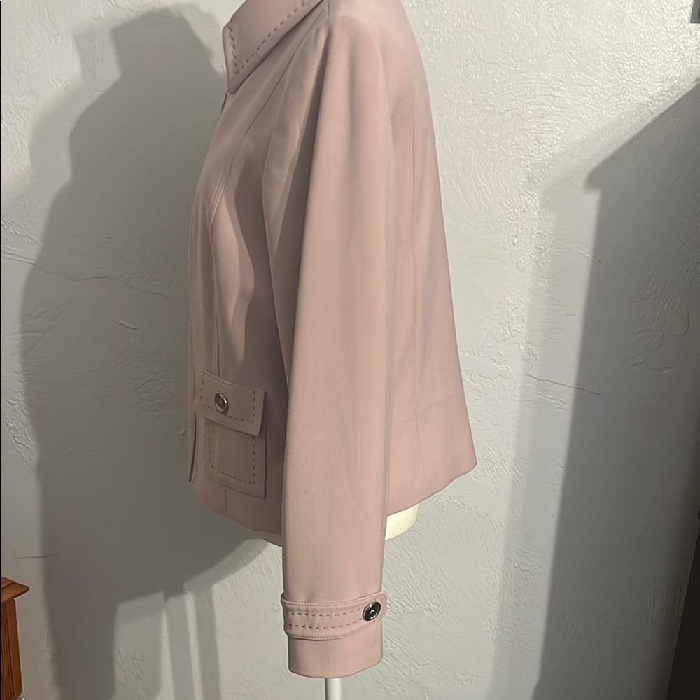 Tahari Arthur S Levine PinkTailored Blazer with Pointed Collar Sz 8 - Picture 6 of 9